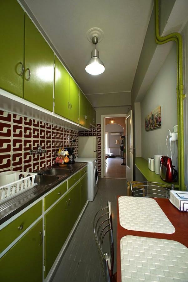 Cosy Apartment 51 , Pagrati Atene Esterno foto